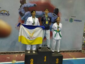 Estudantes de Educação Física conquistam medalhas na Copa Regional Nordeste de Taekwondo