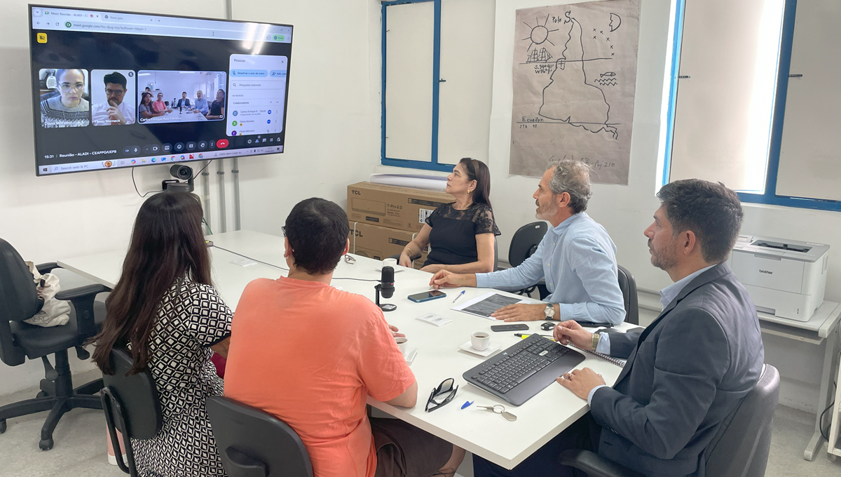 CEAPPG dialoga com representantes da ALADI sobre oportunidades de estágio para estudantes de Relações Internacionais